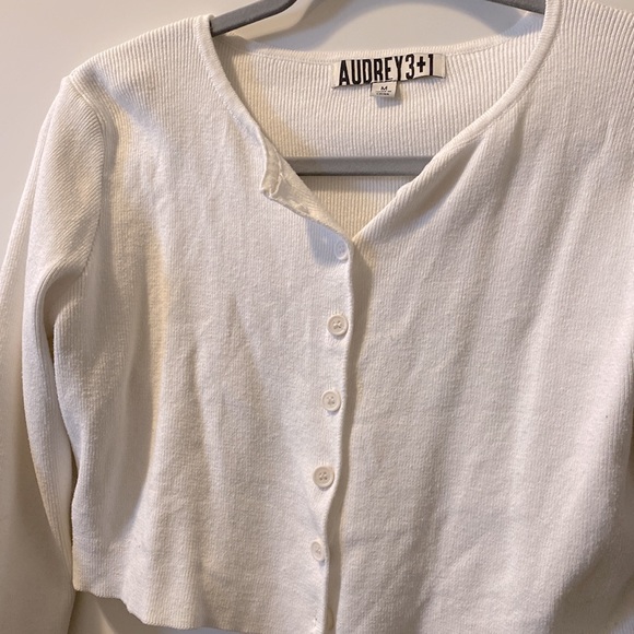 White Cropped Cardigan Top - Picture 2 of 2